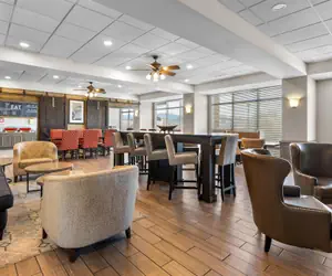 Photo 4 - Hampton Inn Guntersville
