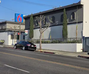 Photo 2 - Motel 6 Los Angeles, CA - Downtown