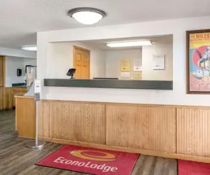 Photo 4 - Econo Lodge Miles City I-94