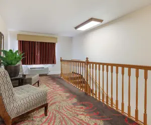 Photo 5 - Best Western Parsons Inn