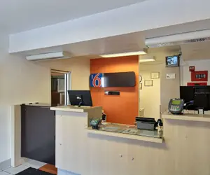 Photo 3 - Motel 6 San Marcos, TX