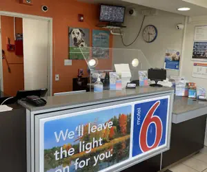 Photo 3 - Motel 6 Wethersfield, CT - Hartford