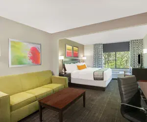 Photo 5 - Wingate by Wyndham - Columbia