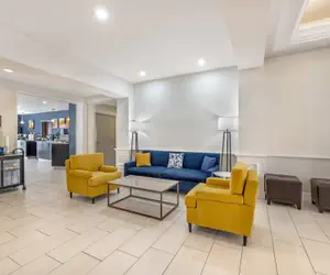 Photo 4 - Comfort Inn & Suites Chattanooga West - Lookout Mountain