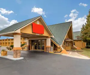 Photo 2 - Perry Inn & Suites By Capital O National Fairground GA I 75