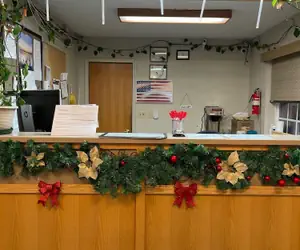 Photo 2 - High Desert Inn