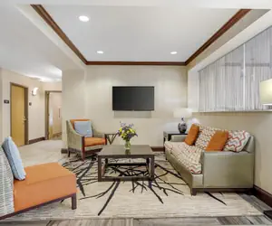 Photo 4 - Best Western Plus River Escape Inn & Suites