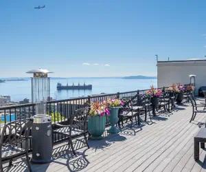 Photo 2 - Mediterranean Inn