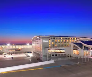 Photo 2 - The Westin Detroit Metropolitan Airport