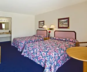 Photo 5 - Americas Best Value Inn Arkansas City