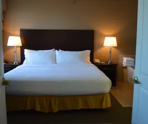 Photo 4 - Holiday Inn Express & Suites Winner by IHG