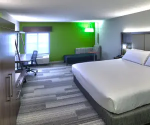 Photo 5 - Holiday Inn Express & Suites Evansville North by IHG