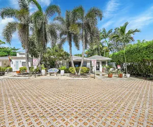 Photo 4 - Inn On The Drive ( Adults Only)