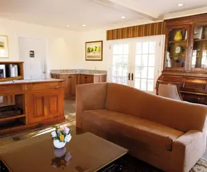 Photo 4 - El Bonita Motel