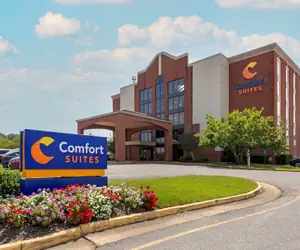 Photo 2 - Comfort Suites Fredericksburg South