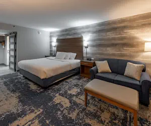 Photo 2 - MCM Elegante Hotel and Conference Center Odessa