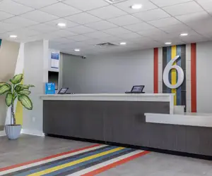 Photo 4 - Motel 6 Gonzales, La - Baton Rouge/Geismar/Prairieville I-10