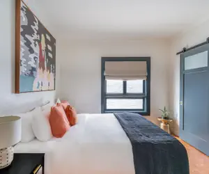 Photo 5 - Gold Diggers Hotel