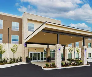 Photo 2 - Holiday Inn Express Columbus – Fort Benning Area by IHG