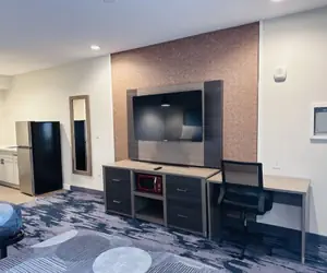 Photo 5 - Palace Inn