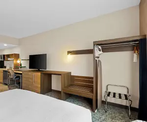 Photo 5 - Home2 Suites By Hilton Hendersonville