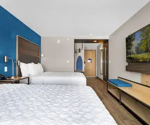 Photo 5 - Tru By Hilton Colorado Springs Airport