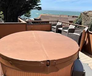 Photo 4 - Oceanview Cabin 20 Private Jacuzzi Large Deck