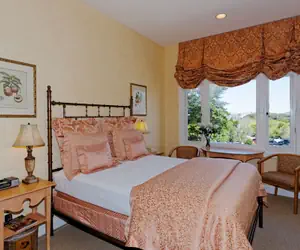 Photo 4 - Hotel Sausalito