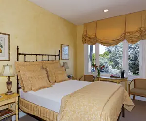 Photo 3 - Hotel Sausalito