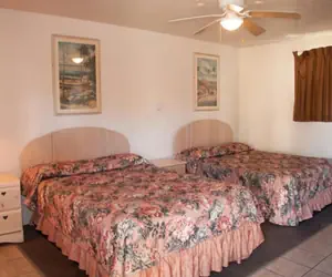 Photo 3 - Mission Bell Motel