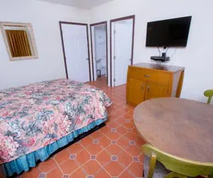 Photo 4 - Mission Bell Motel