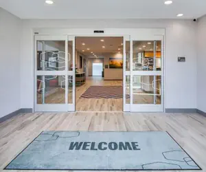 Photo 3 - Hampton Inn & Suites By Hilton Louisville East Oxmoor