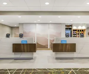 Photo 4 - Home2 Suites By Hilton Madison East