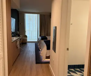 Photo 5 - Lux Studio W City Views and Pool