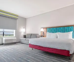 Photo 3 - Hampton Inn By Hilton Santa Clarita-Valencia