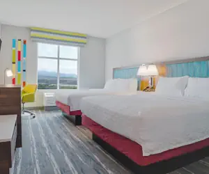 Photo 4 - Hampton Inn By Hilton Santa Clarita-Valencia