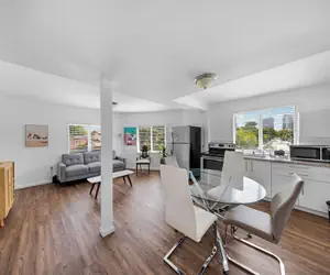 Photo 2 - Renzzi Villas