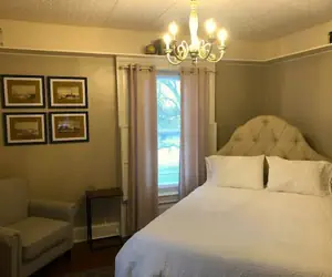 Photo 5 - The Vine Bed & Breakfast LLC