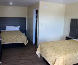 Photo 4 - Homestead Inn