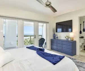 Photo 3 - The White House On Flagler Beach - All 8 Bedroom Home