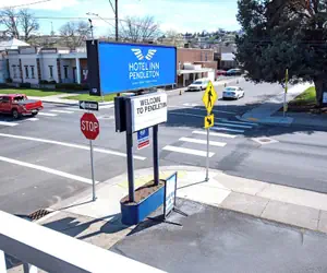 Photo 2 - Hotel Inn Pendleton I-84