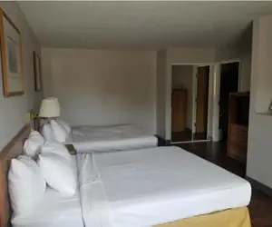 Photo 4 - Sault Superior Place