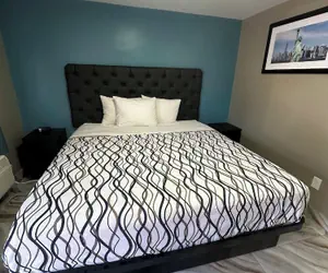 Photo 4 - Beauty Rest Hotel