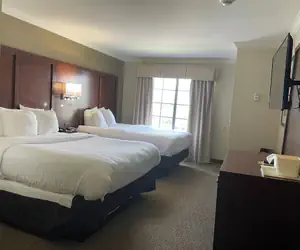 Photo 2 - Spark by Hilton Cincinnati Fairfield