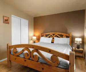 Photo 2 - Unwinding Bear