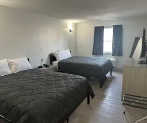 Photo 2 - Lancaster Lincoln Inn