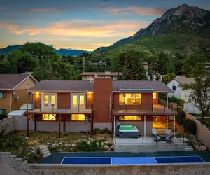 Photo 2 - All-new Luxe Stay Views, Sauna & Hot Tub 7 Bedroom Villa