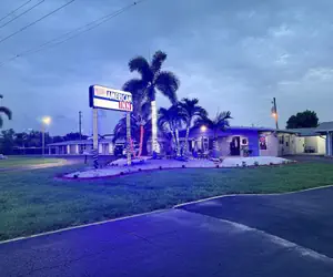 Photo 2 - American Inn Punta Gorda