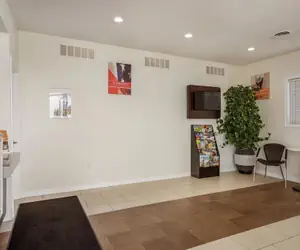 Photo 4 - Motel 6 Van Buren, AR