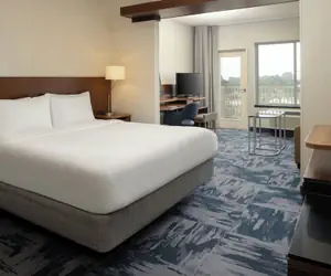 Photo 5 - Fairfield Inn & Suites by Marriott Santa Cruz, CA
